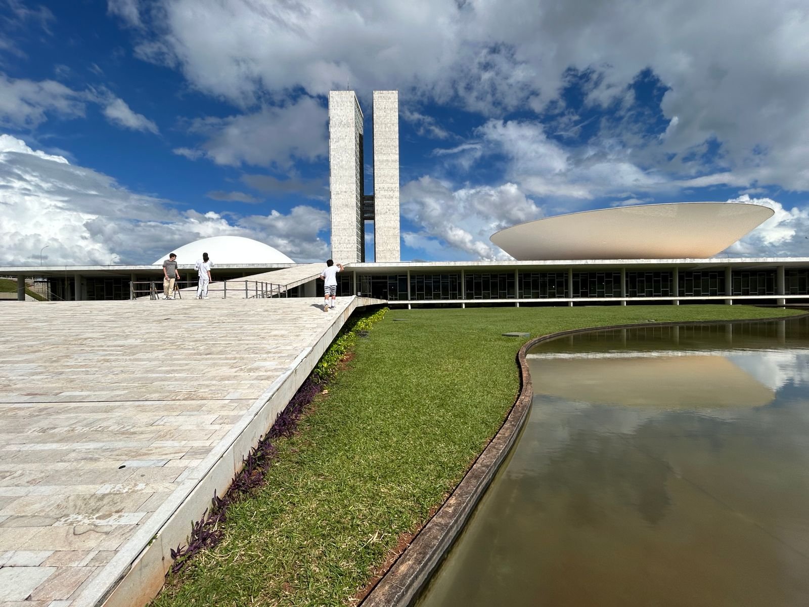 Tigrinho e as 58 emendas à MP: prazo acaba hoje